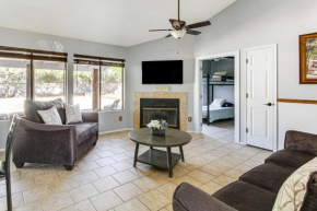 8 Mi to Linda Vista Trail Tucson Home with Patio